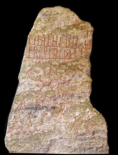 Een stele met runeninscripties die een Vikingruiter met een hond voorstelt (steen) door Viking Viking