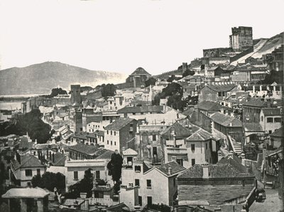 Uitzicht op de stad, Gibraltar, 1895 door W and S Ltd