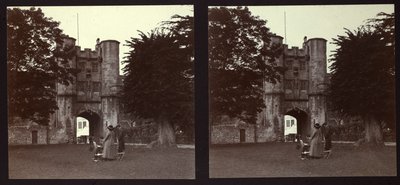 Poortgebouw, Bisschopspaleis, Wells, Mendip, Somerset, 1913 door Walter Edward Zehetmayr