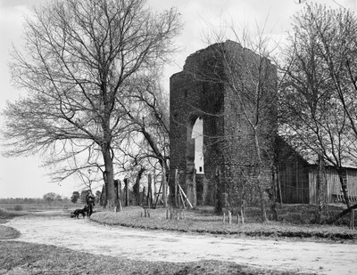 Oude Kerk, Jamestown, Virginia, c.1902 (foto) door William Henry Jackson