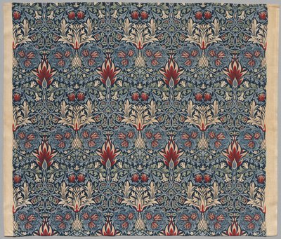 Slangenkop door William Morris