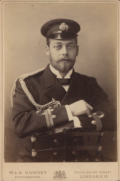Prins George van Wales in marine-uniform door William and Daniel Downey