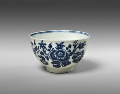 Theekop, ca. 1770-1783 door Worcester Porcelain Manufactory