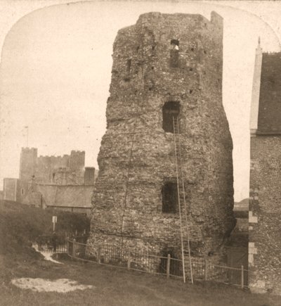 De oude Pharos van Dover, Romeinse vuurtoren, Engeland, 1900 door Works and Sun Sculpture Studios