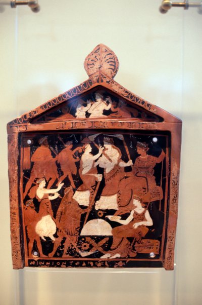 Ninnion tablet, ex-voto met Iacchus die een processie leidt voor Demeter en Persephone, ca. 370 v.Chr., gevonden in het heiligdom van Eleusis, Garcia, Griekse beschaving, late 4e eeuw v.Chr. door Unbekannt Unbekannt