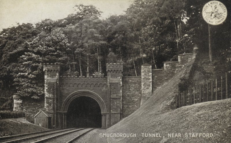 Shugborough Tunnel, nabij Stafford door (after) English photographer