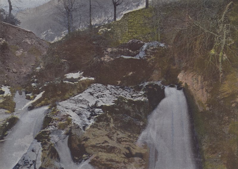 Waterval van Discoo door (after) French Photographer