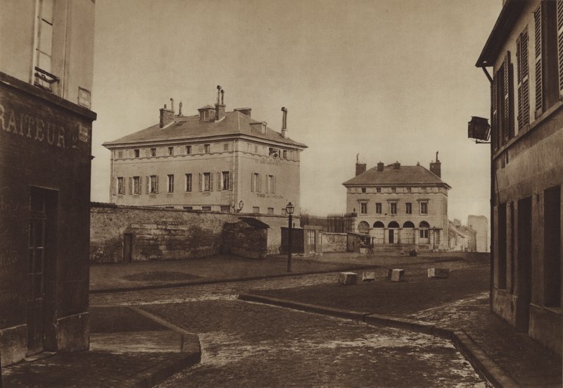 De barrière van Italië in 1866, met de Paviljoens van Ledoux door (after) French Photographer