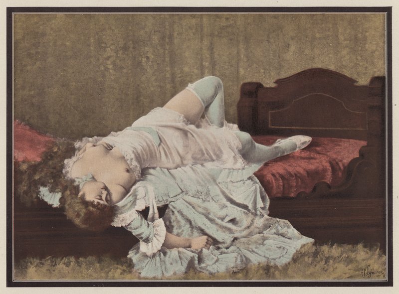 Vrouw liggend op een bed door Adolphe Frederic Lejeune