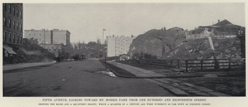 Fifth Avenue, richting Mt Morris Park vanaf 118th Street door American Photographer