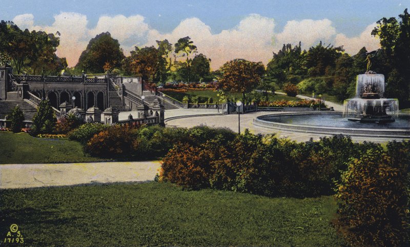 New York: Terras en Bathesda Fontein, Central Park (kleurenfoto) door American Photographer