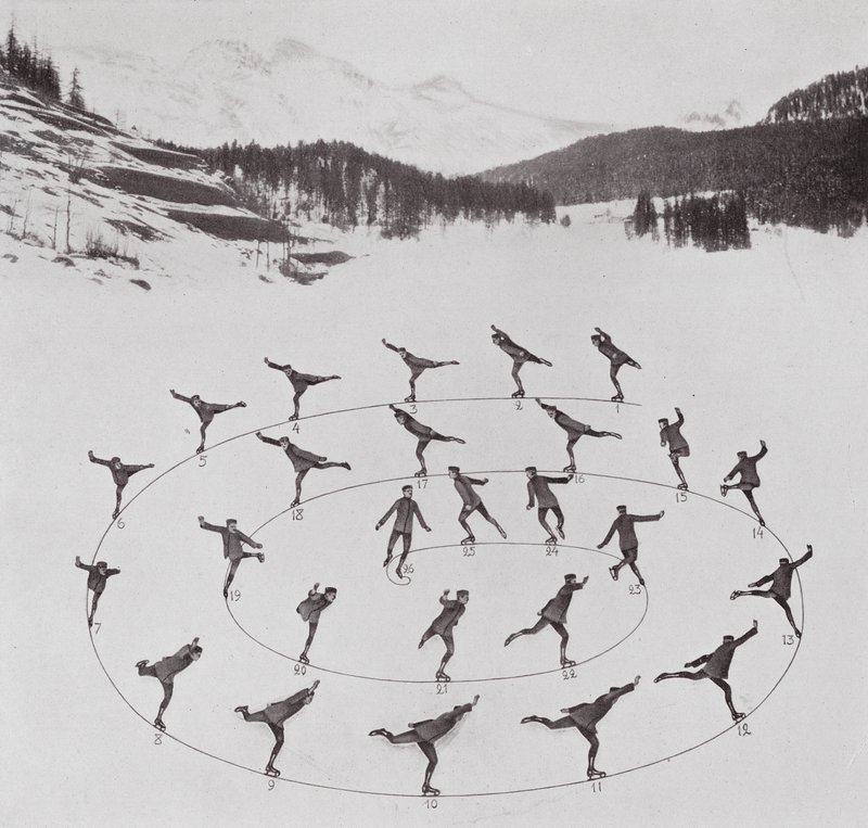 Schaatsen met Bror Meyer: Buitenwaartse spiraal (z/w foto) door American Photographer