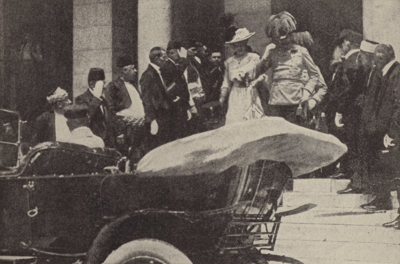 Aartshertog Franz Ferdinand en aartshertogin Sophie van Oostenrijk in Sarajevo kort voor hun moord, 1914 door Austrian Photographer