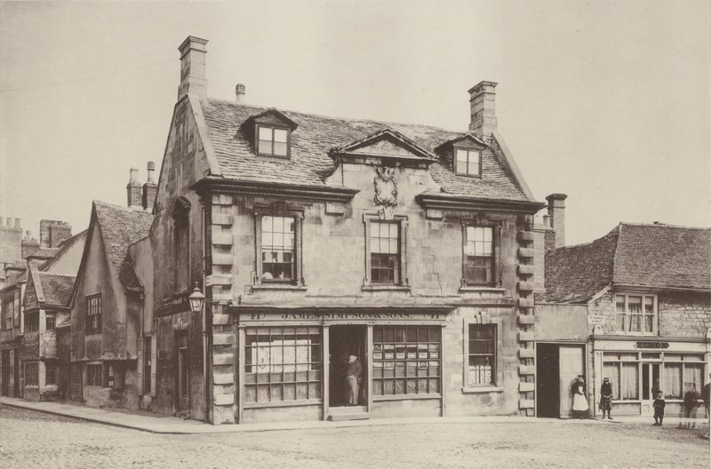 Huizen in Stamford, Lincolnshire, Marktplein door Charles Latham