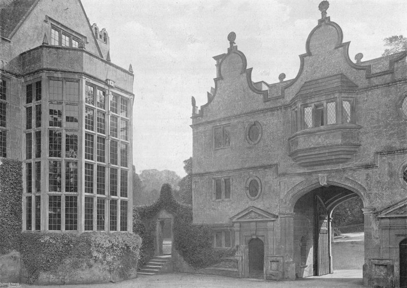 Stanway: De Voorhof en Poortgebouw door Charles Latham