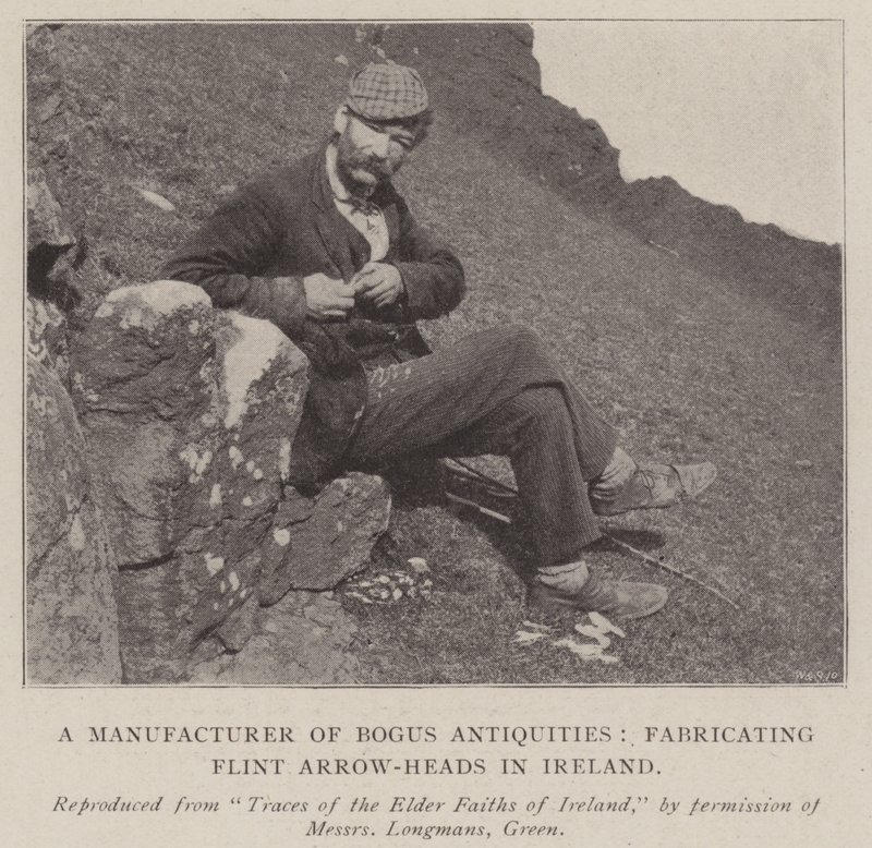 Een Fabrikant van Valse Antiquiteiten, het Fabriceren van Vuurstenen Pijlen in Ierland door English Photographer