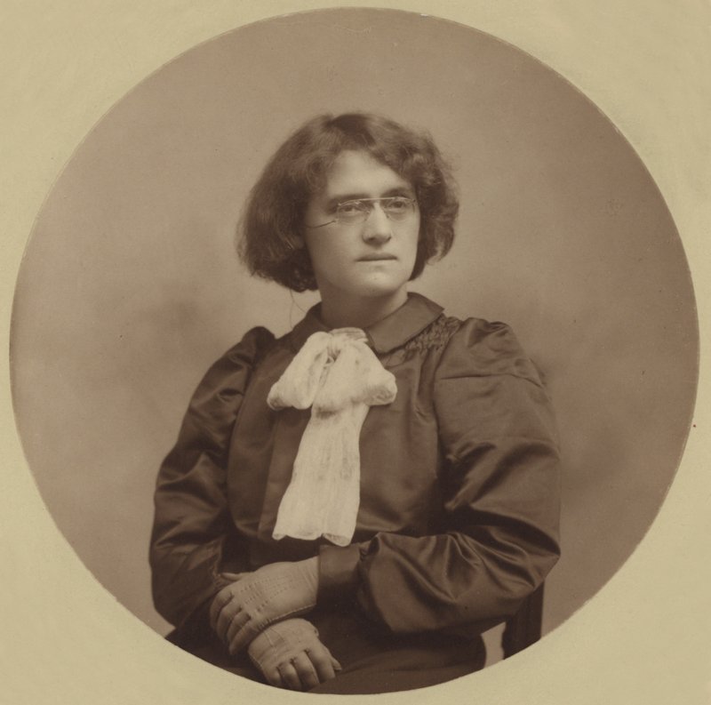Beatrice Harraden door English Photographer