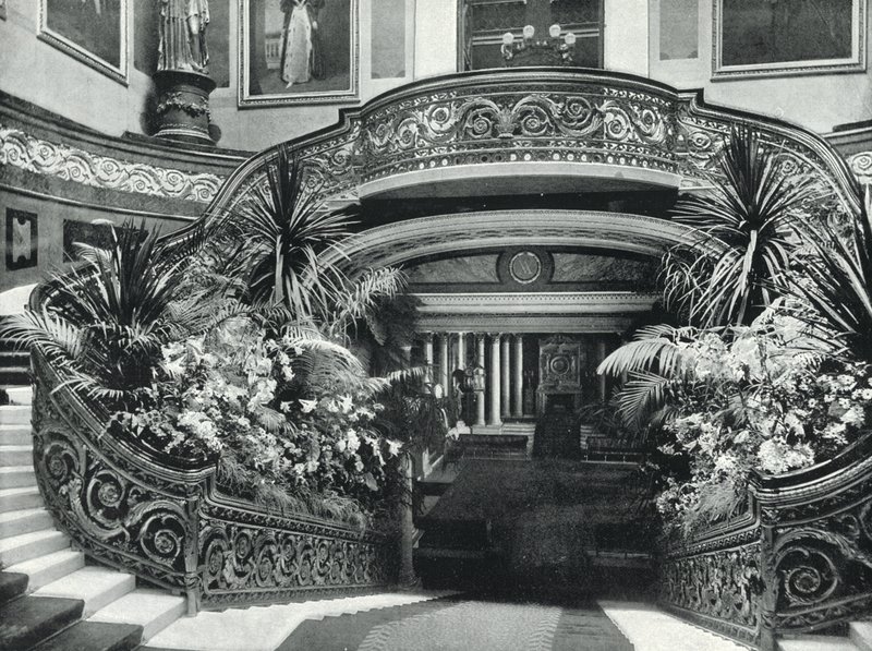 Buckingham Palace, de Grote Trap door English Photographer