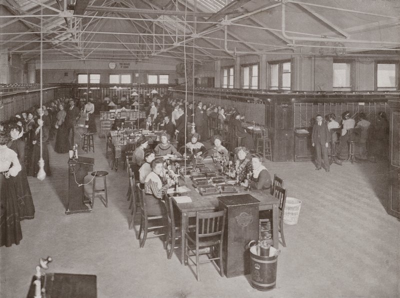 Centrale Londen Postkantoor Telefooncentrale, Carter Lane, Oost-Centraal door English Photographer