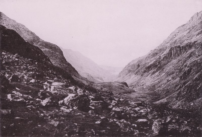 Ingang naar de Pass van Llanberis door English Photographer