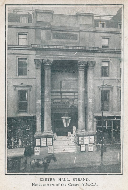 Exeter Hall, Strand, hoofdkwartier van de Central YMCA door English Photographer