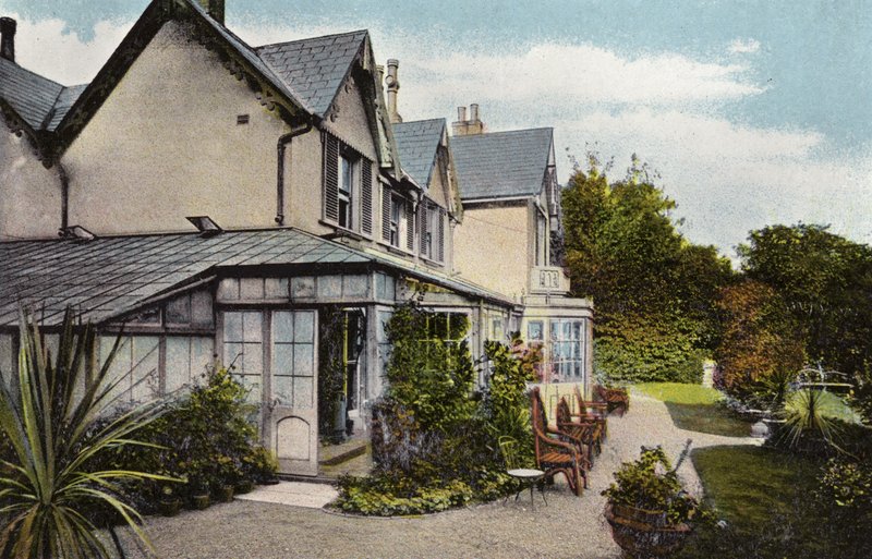 Ferncliffe Pleasure Gardens, Sandown door English Photographer