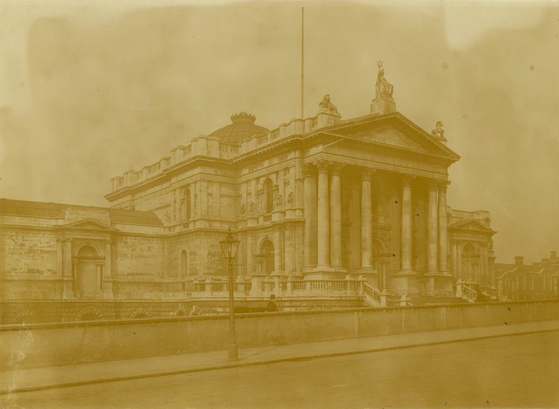 Algemeen zicht op de Tate Gallery door English Photographer