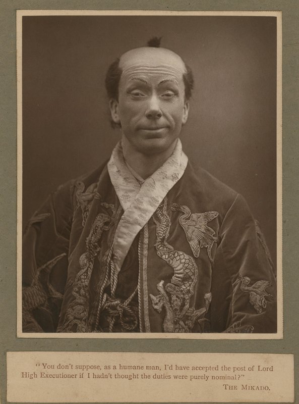 George Grossmith als Ko-Ko in The Mikado door English Photographer