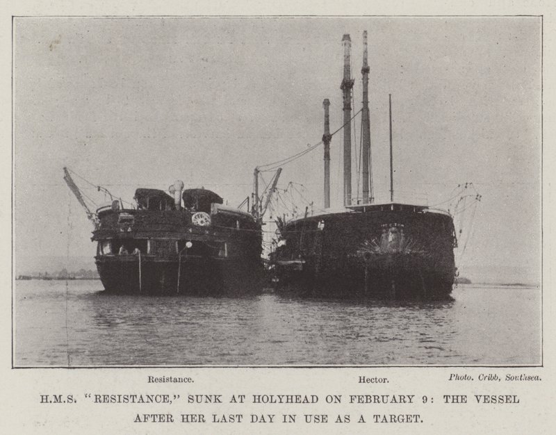 HMS Resistance, gezonken bij Holyhead op 9 februari, het schip na haar laatste dag in gebruik als doelwit door English Photographer