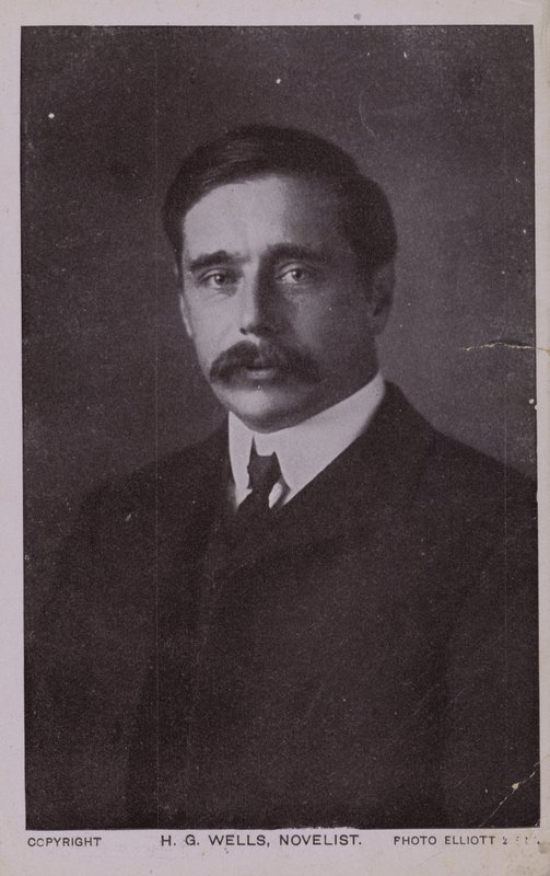 H G Wells (1866-1946), Engelse romanschrijver door English Photographer