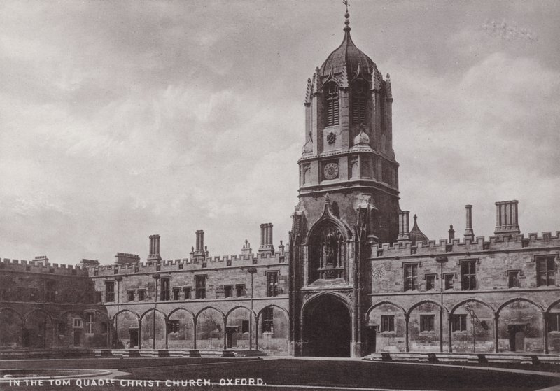 In de Tom Binnenplaats Christ Church, Oxford door English Photographer