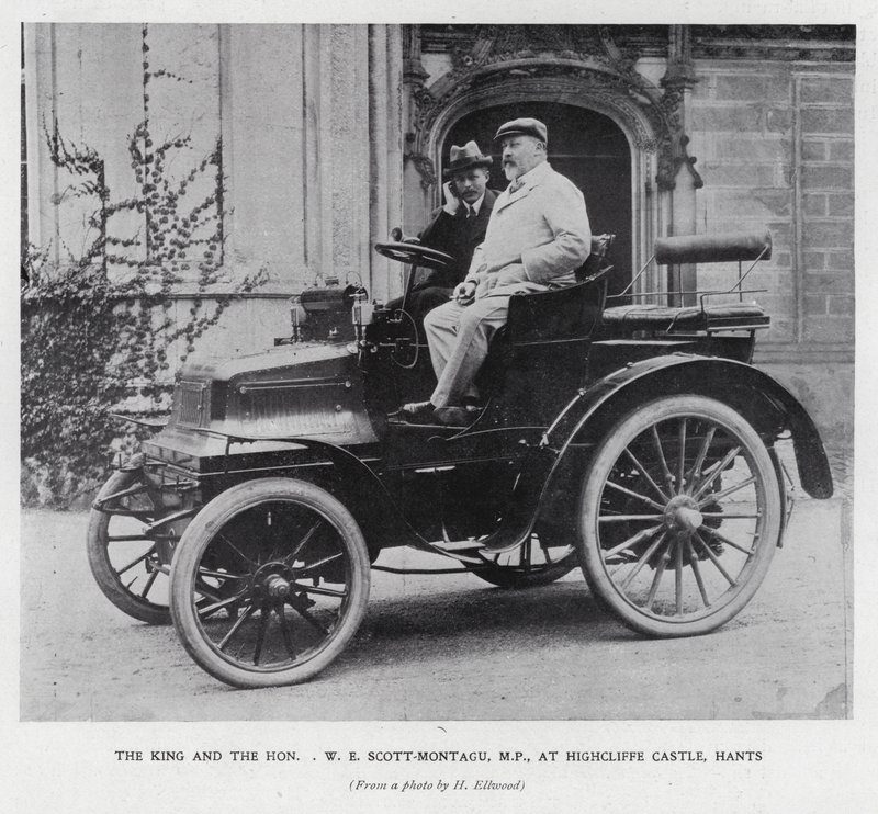 Koning Edward VII met de MP, W E Scott-Montagu, bij Highcliffe Castle, Hampshire door English Photographer
