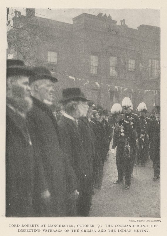 Lord Roberts in Manchester, 9 oktober, de opperbevelhebber inspecteert veteranen van de Krimoorlog en de Indiase opstand door English Photographer