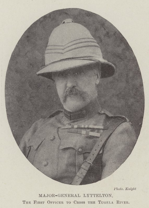 Generaal-majoor Lyttelton, de eerste officier die de Tugela-rivier overstak door English Photographer