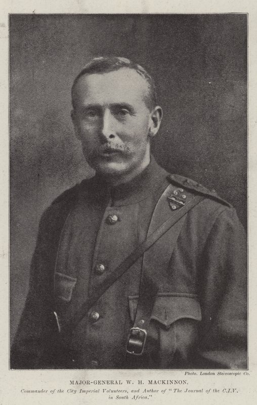 Generaal-majoor W H Mackinnon, commandant van de City Imperial Volunteers en auteur van The Journal of the CIV in South Africa door English Photographer