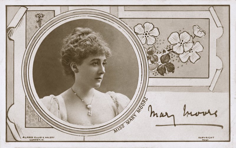Mary Moore, Engelse toneelactrice door English Photographer