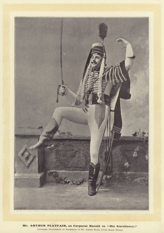 Mr Arthur Playfair als Corporal Harold in His Excellency door English Photographer