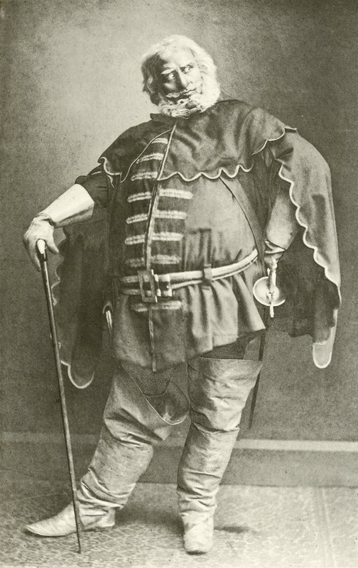 Mr Beerbohm Tree als Falstaff (gravure) door English Photographer