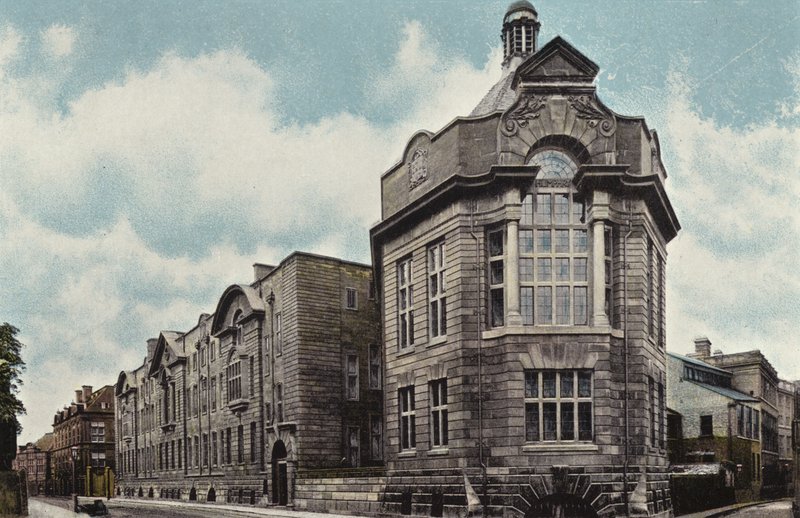 Nieuwe Medische School en Humphry Museum door English Photographer