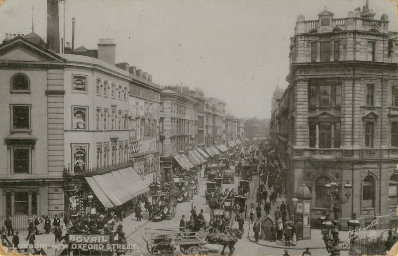 New Oxford Street, Londen door English Photographer