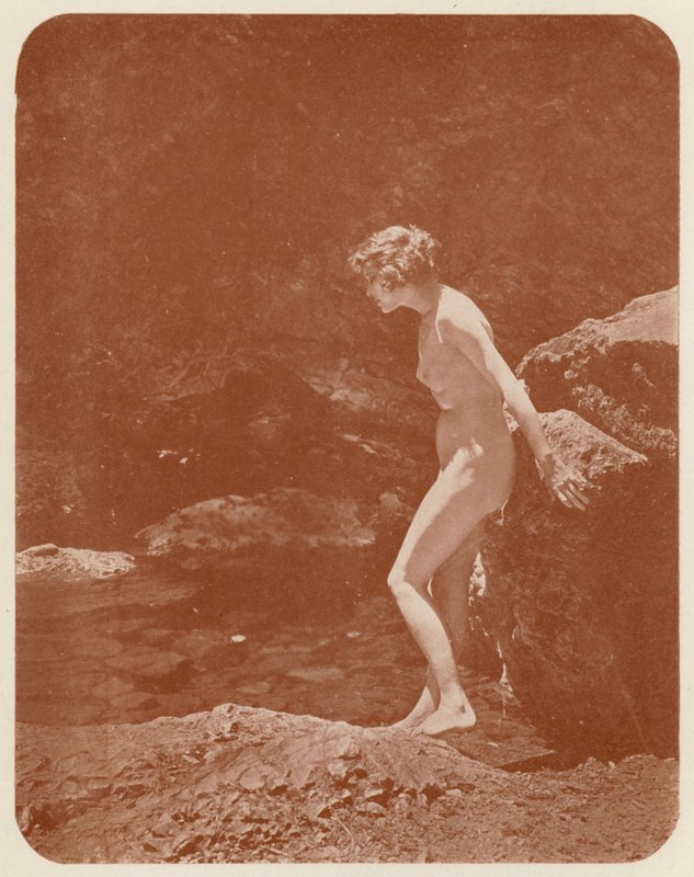 Nudistische kunst: Fantasieën door English Photographer