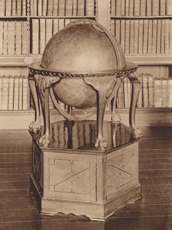 Oxford: Oriel College, Een achttiende-eeuwse Globe in de Bibliotheek door English Photographer