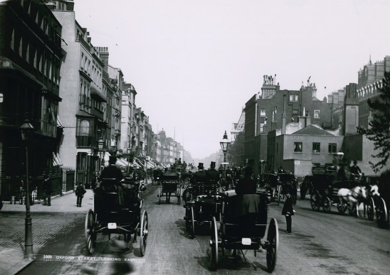 Oxford Street, Londen, kijkend naar het oosten door English Photographer