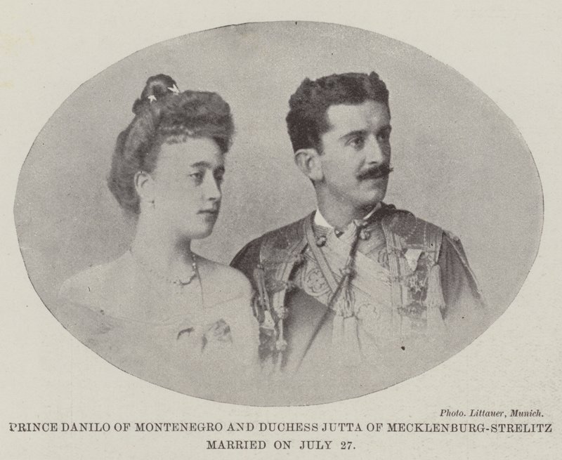 Prins Danilo van Montenegro en hertogin Jutta van Mecklenburg-Strelitz getrouwd op 27 juli door English Photographer