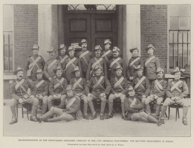 Vertegenwoordigers van de Honourable Artillery Company in de City Imperial Volunteers, de Gemotoriseerde Afdeling in Khaki door English Photographer