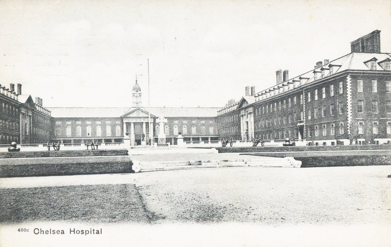Royal Hospital Chelsea aan Royal Hospital Road door English Photographer