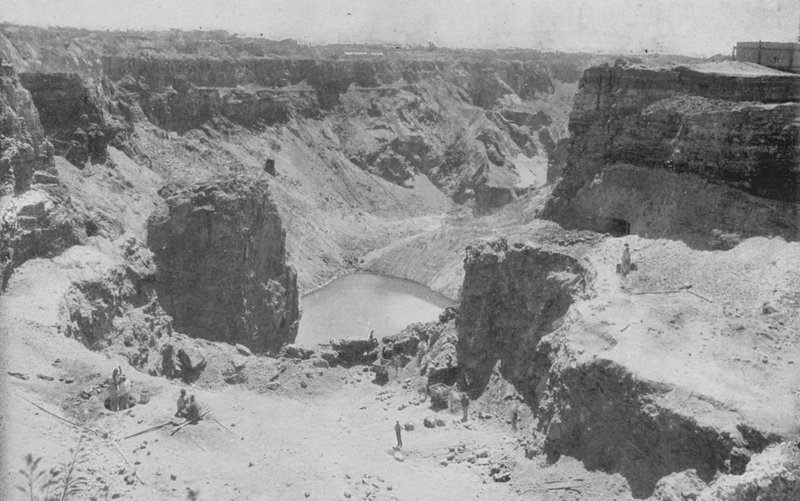 Zuid-Afrika: Open Mijnbouw, Kimberley door English Photographer