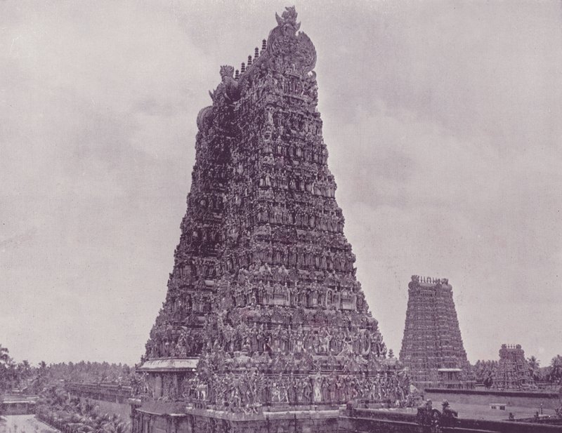 Zuid Gopura, Madura door English Photographer