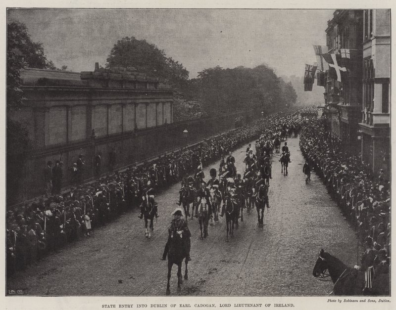Staatsintrede in Dublin van graaf Cadogan, Lord Lieutenant van Ierland door English Photographer