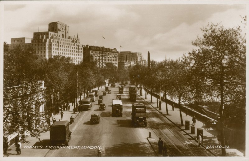 Thames Embankment, Londen door English Photographer